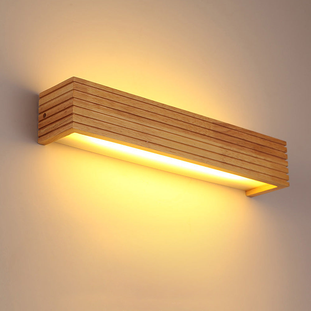 Wooden LED Wall Lamp – Minimalist Bedroom Sconce