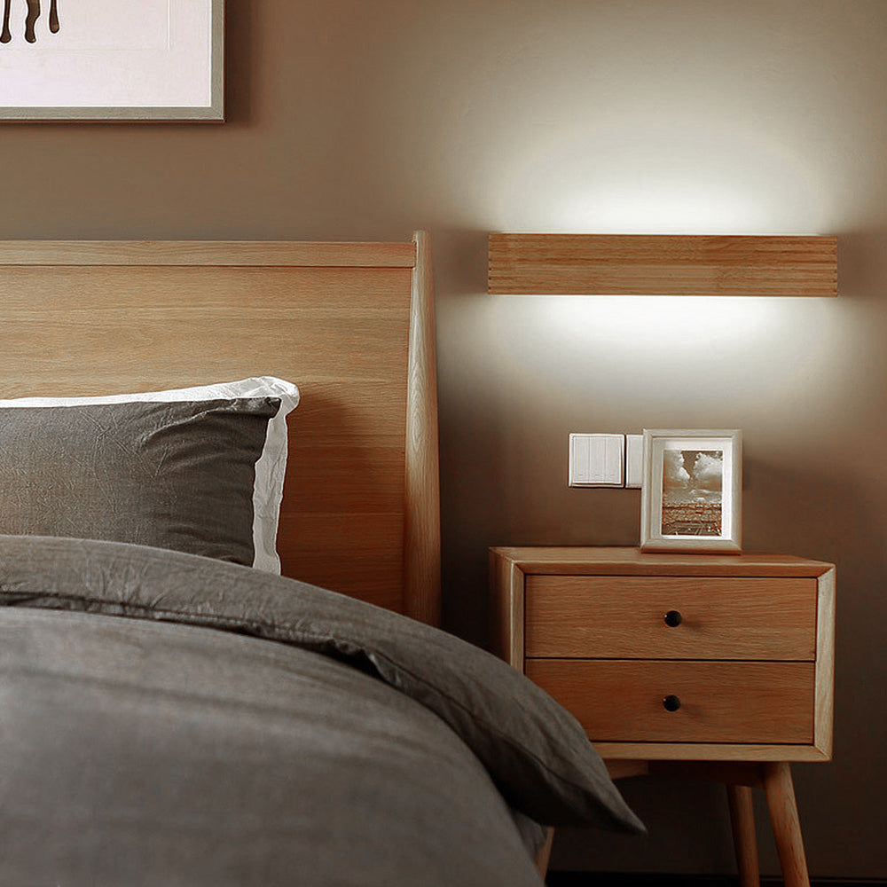 Wooden LED Wall Lamp – Minimalist Bedroom Sconce