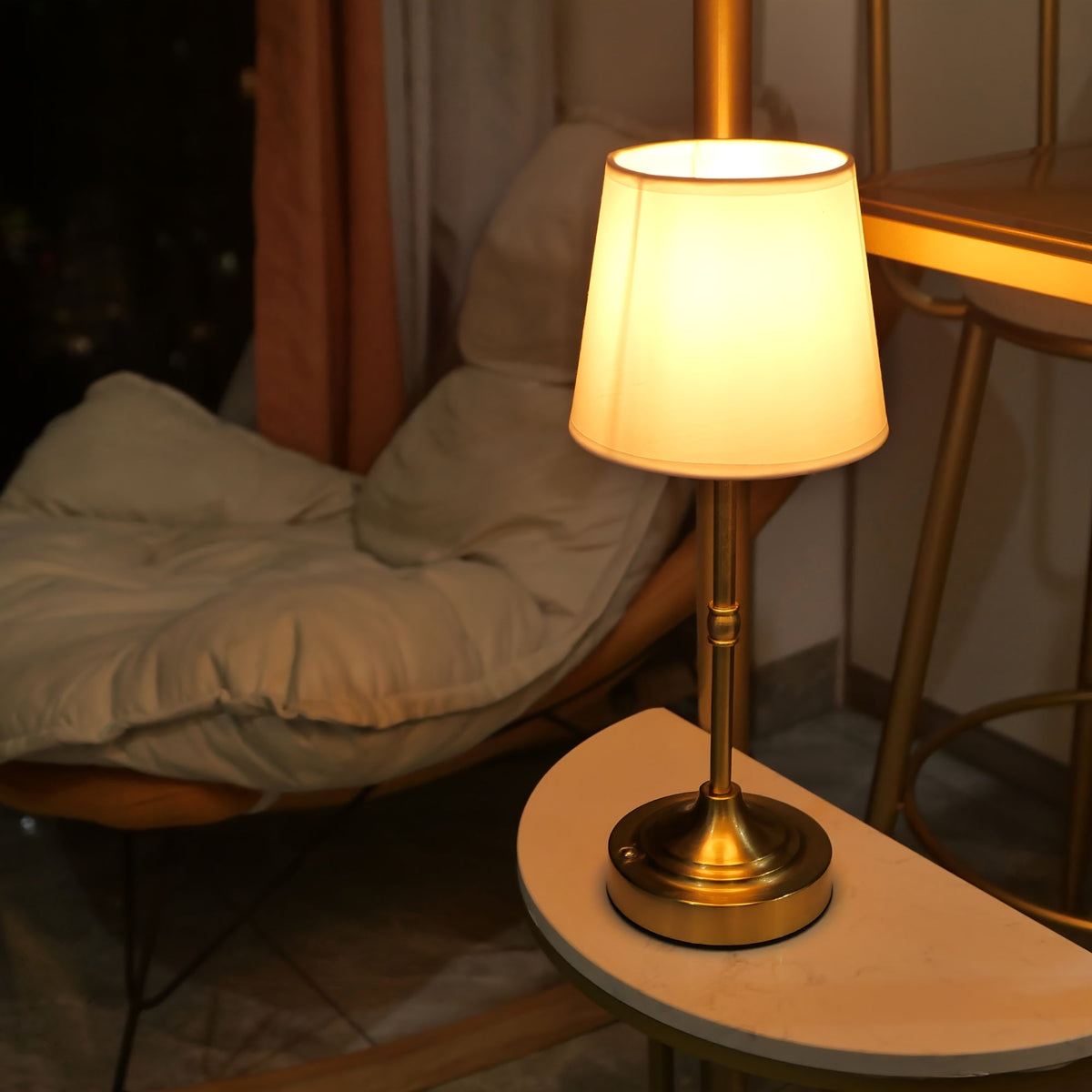 Cordless Table Lamp – Dimmable USB Rechargeable LED
