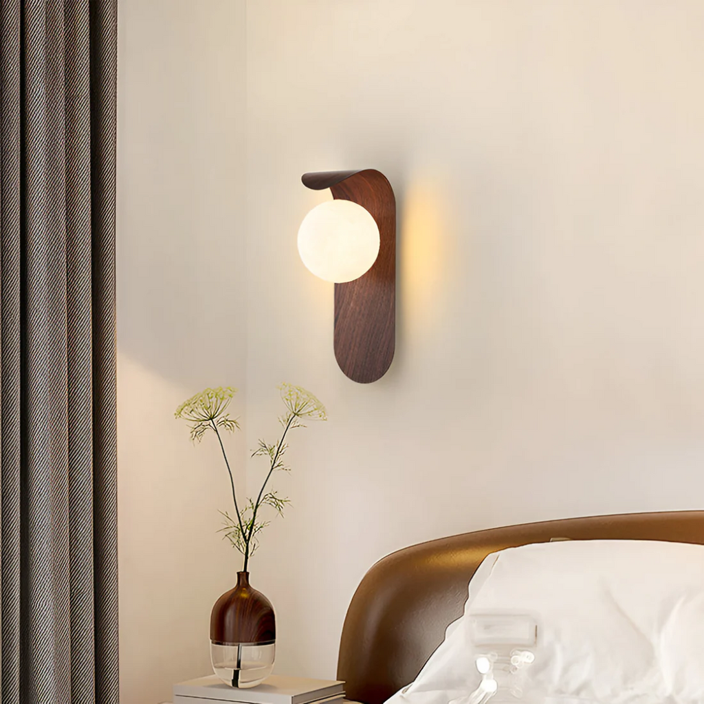 Wooden Wall Lamp – Scandinavian LED Minimalist Sconce