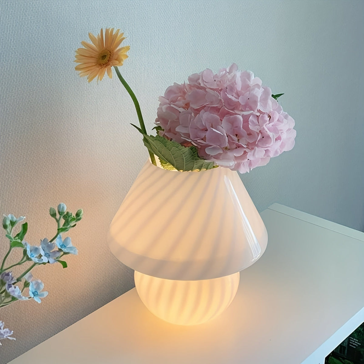 Glass Mushroom Table Lamp – USB Dimmable Light