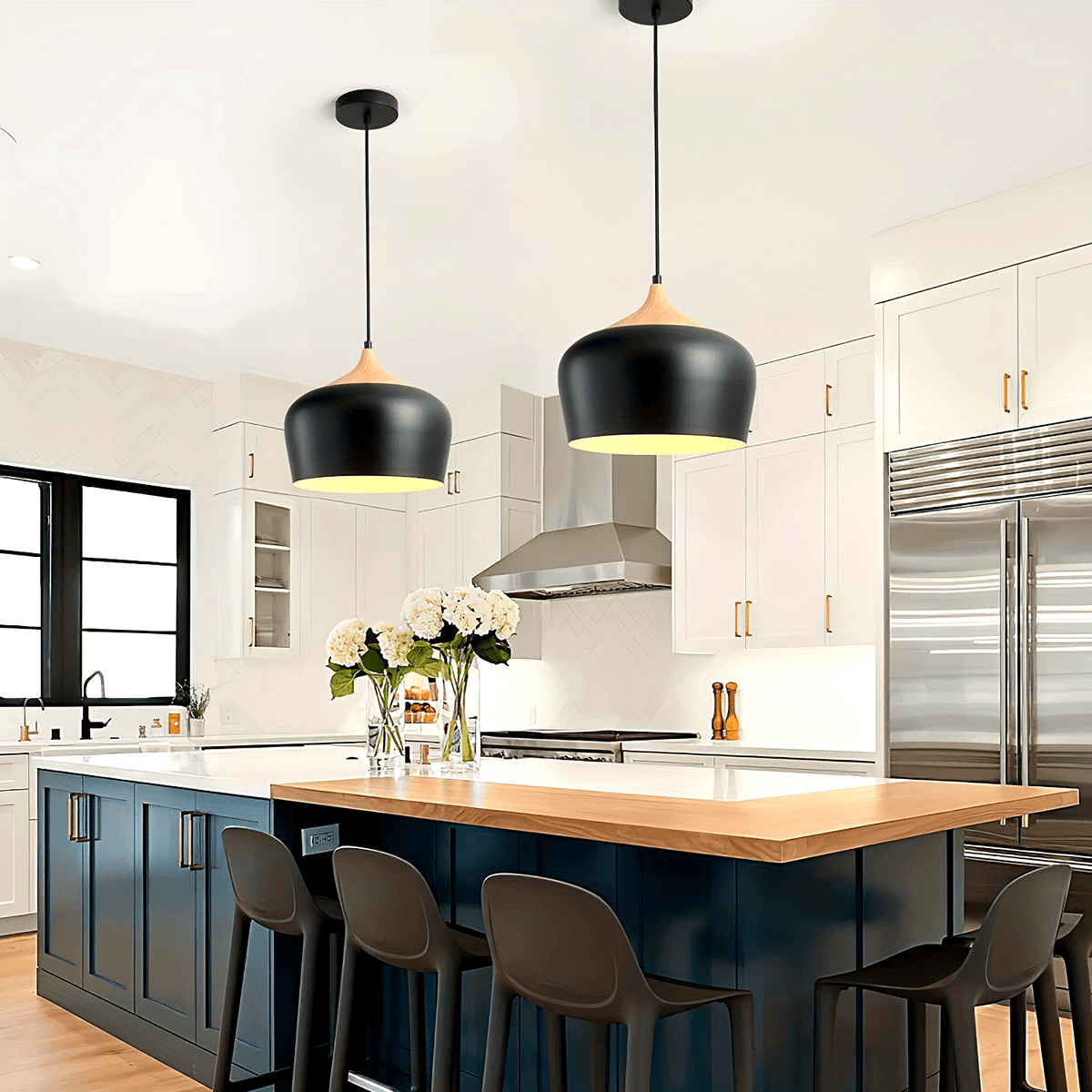 Pendant Light – Iron & Wood Grain Scandinavian Lamp