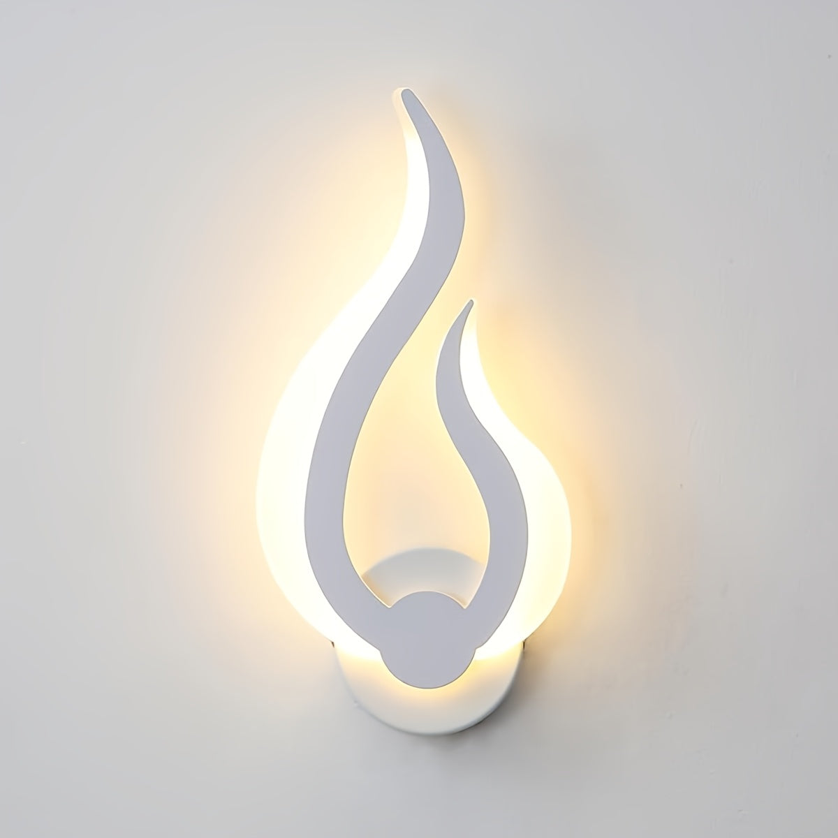 Flame LED Wall Light – 10W Warm White Sconce