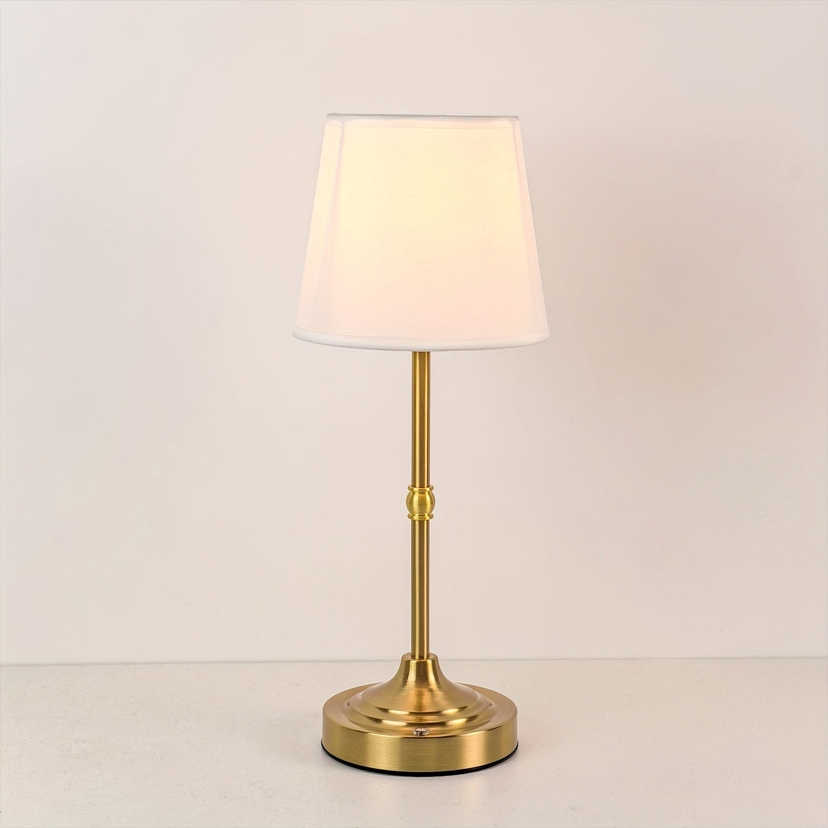 Cordless Table Lamp – Dimmable USB Rechargeable LED