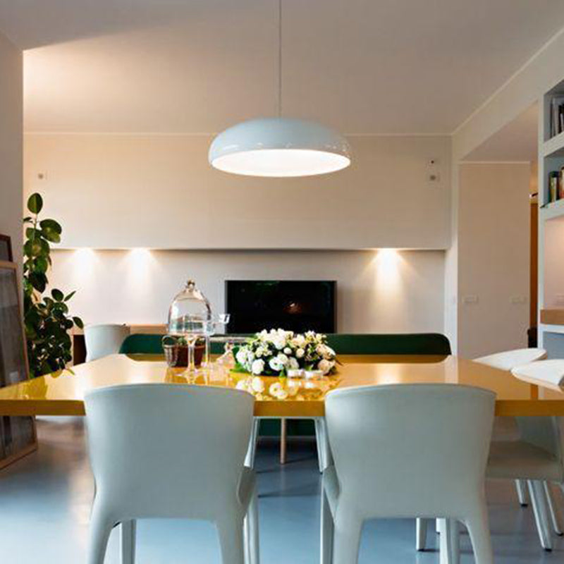 Deco Pendant Light – Artistic Metal Ceiling Lamp