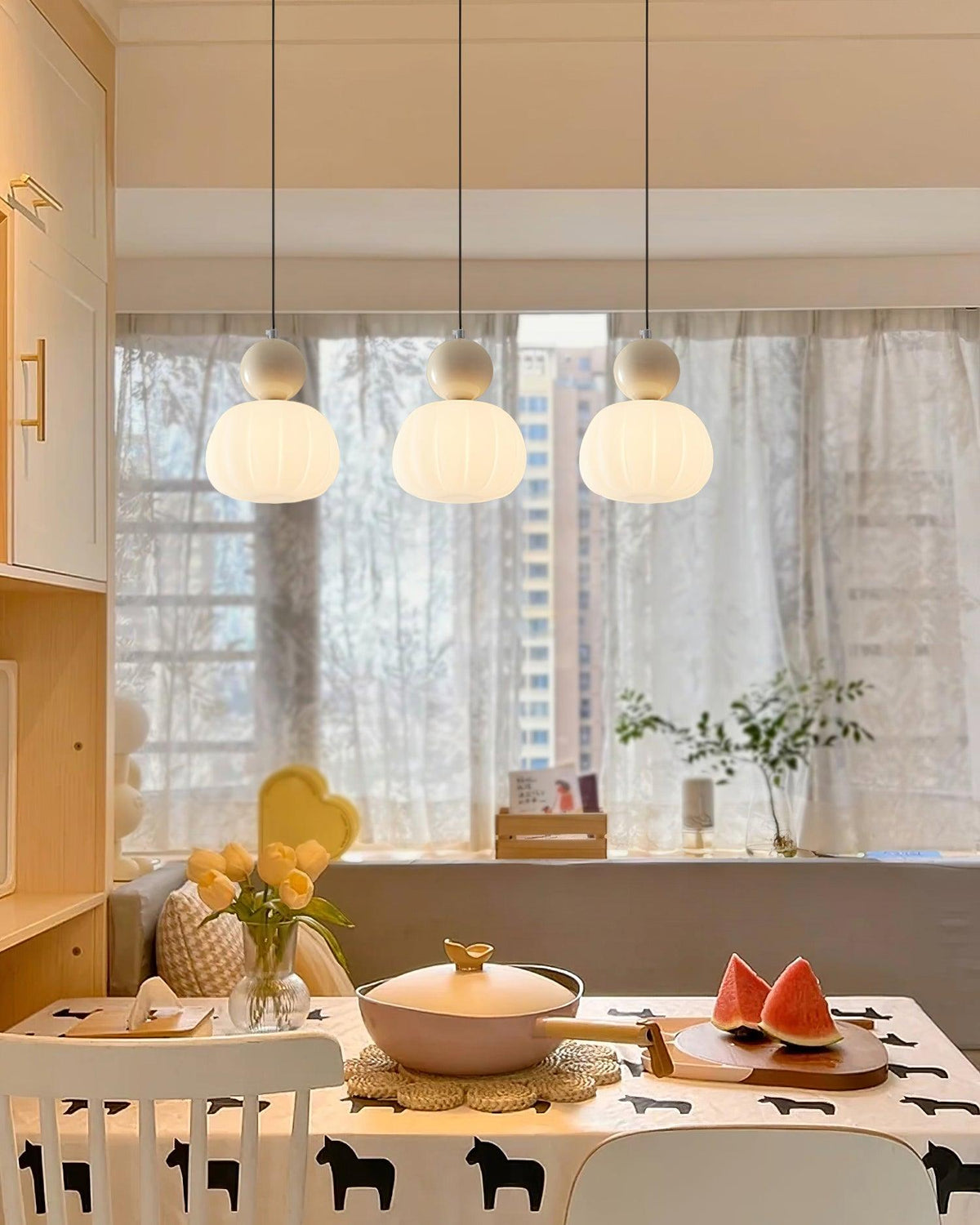 Acrylic Pendant Lamp – Organic Round Hanging Light