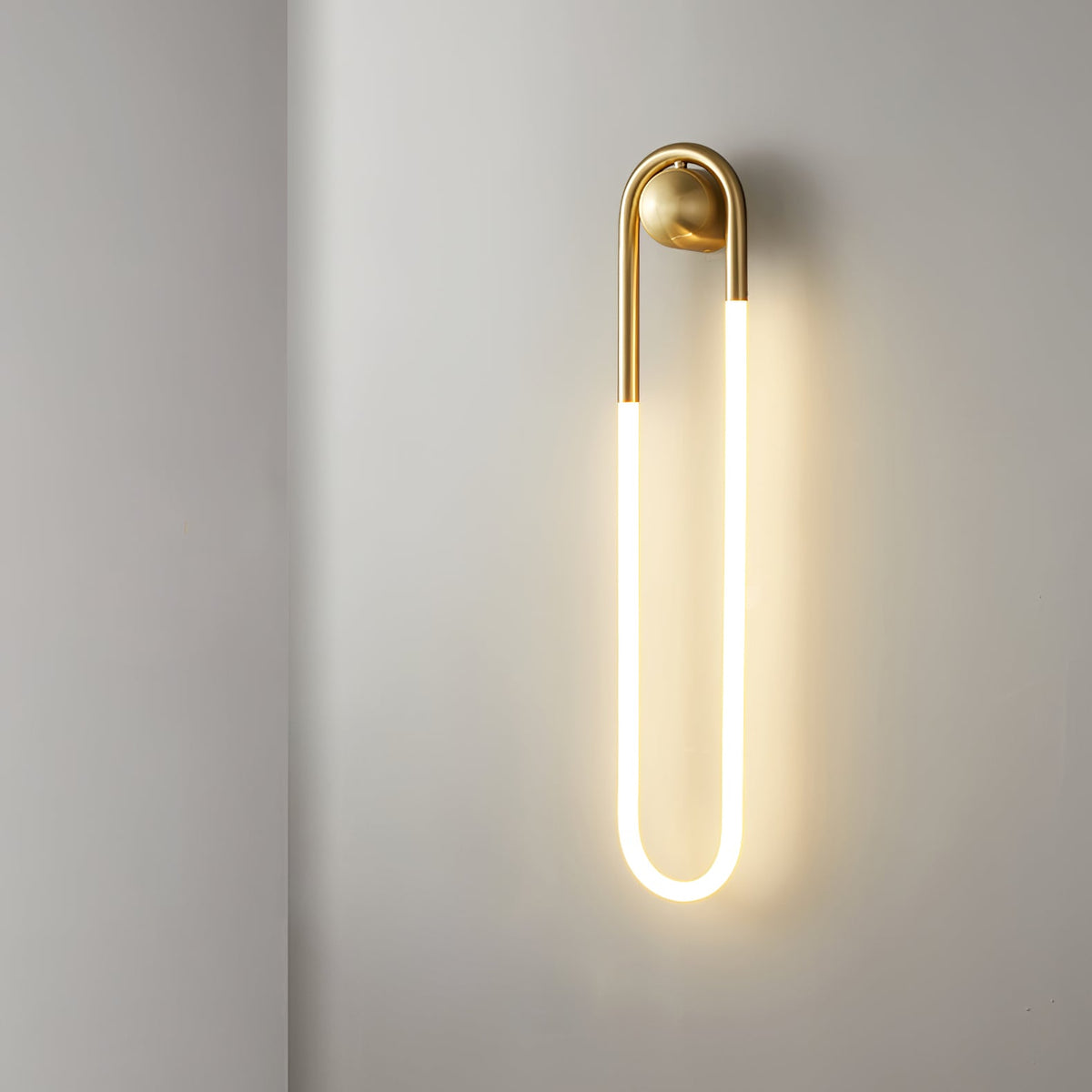 LED Wall Light – Brass & Black Minimalist Sconce