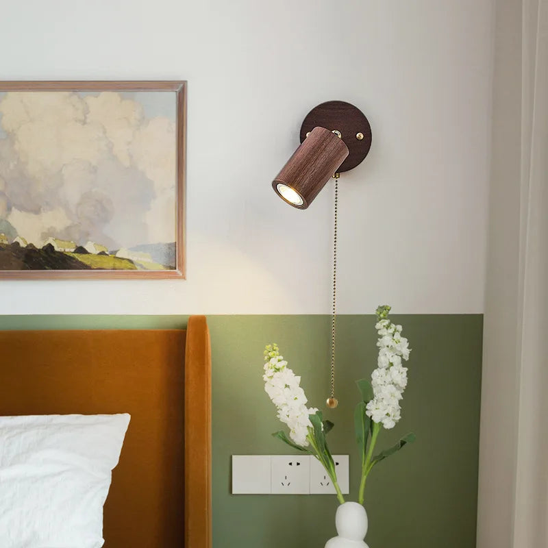 Walnut Wall Lamp – Retro LED Spotlight Sconce