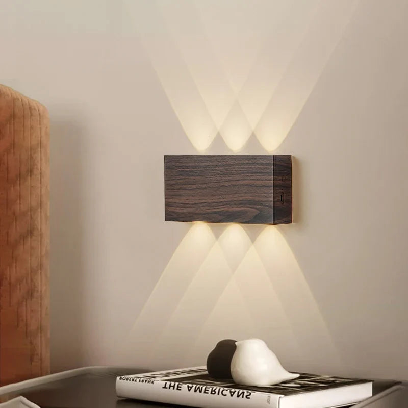 Rechargeable Wall Lamp – Wood-Grain Cordless Sconce