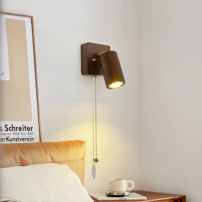 Walnut Wall Lamp – Retro LED Spotlight Sconce