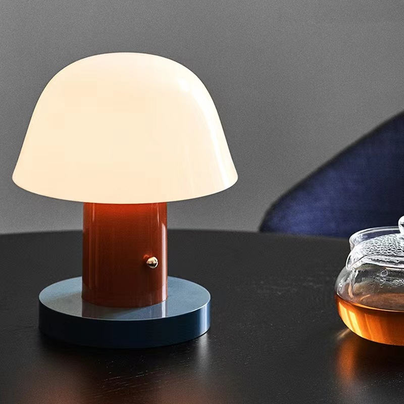 Mushroom Table Lamp – Rechargeable LED Bedside Light