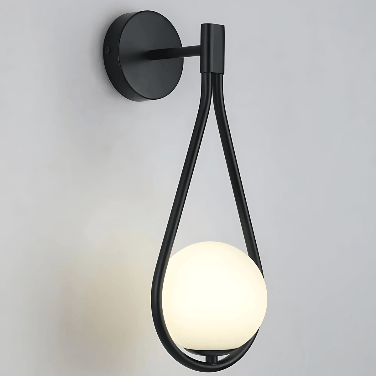 Teardrop Wall Light – Modern Glass Sconce