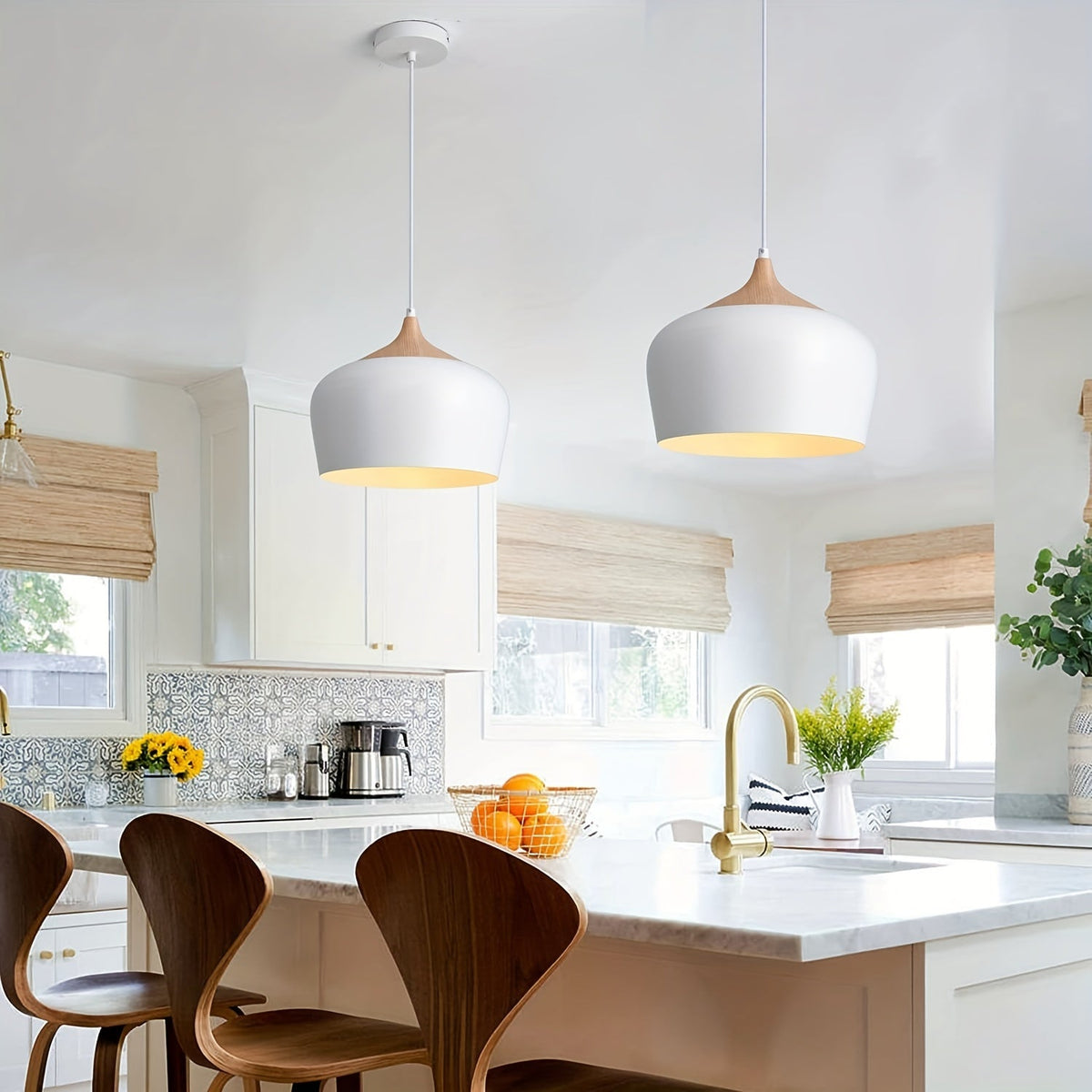 Pendant Light – Iron & Wood Grain Scandinavian Lamp