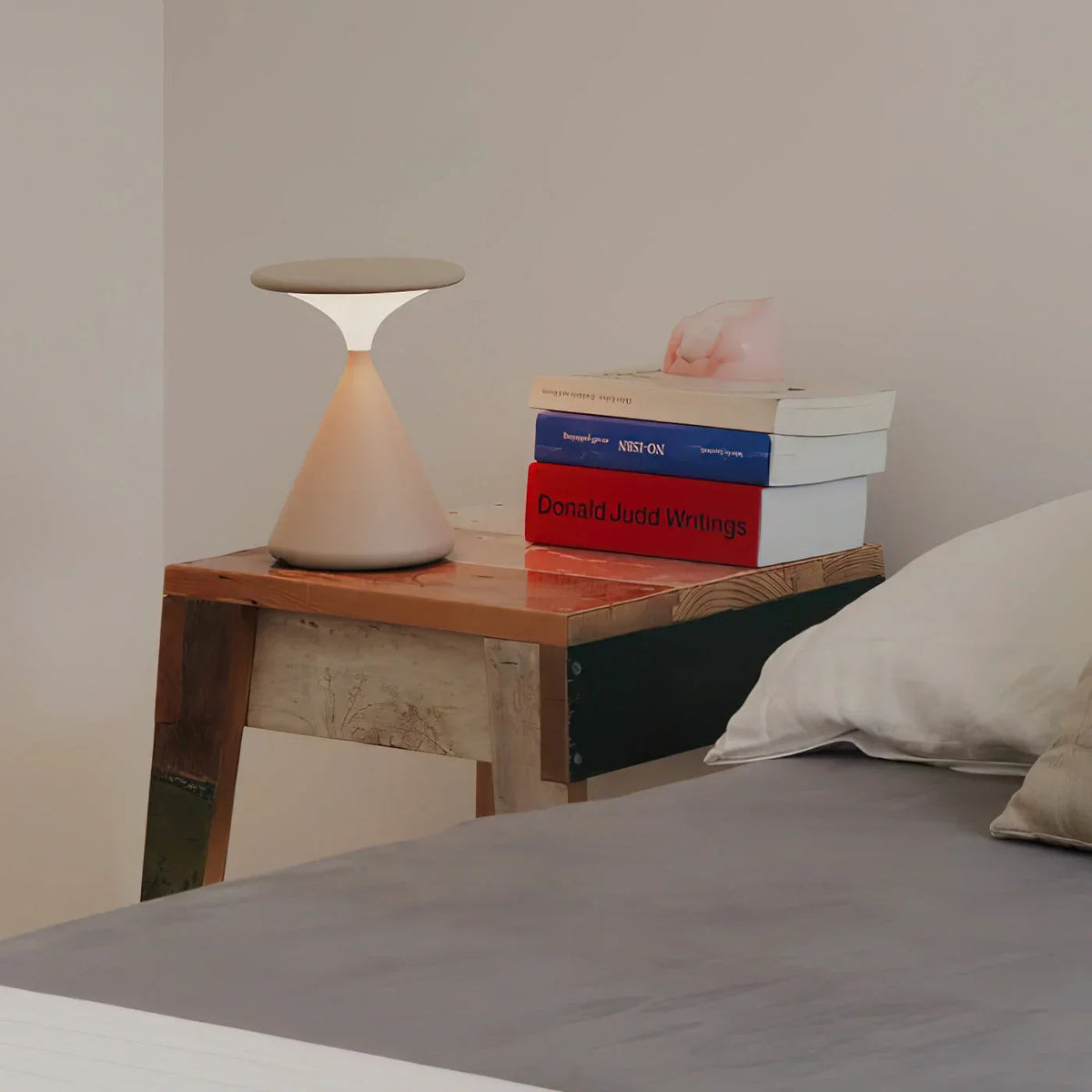 Wireless Table Lamp – Hourglass Rechargeable LED