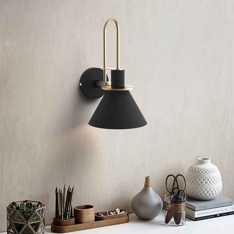 Metal Wall Lamp – Postmodern Minimalist Sconce