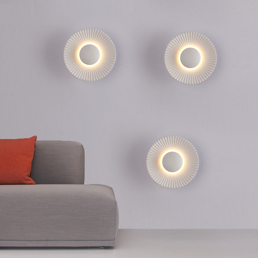 Sunburst Wall Lamp – Metallic Sun Design Sconce