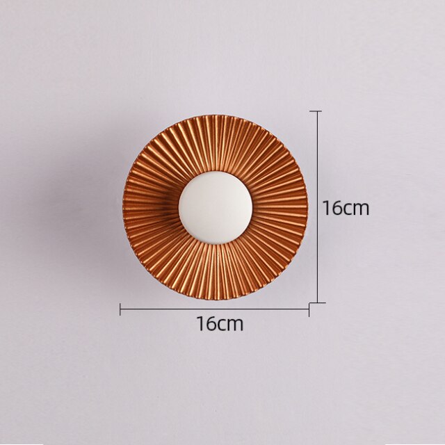 Sunburst Wall Lamp – Metallic Sun Design Sconce
